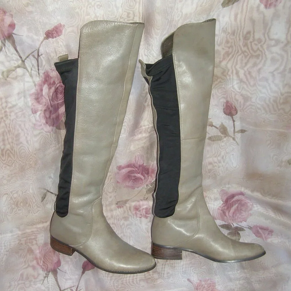 Vintage size 9 Charles David Taupe Leather Knee High Boots